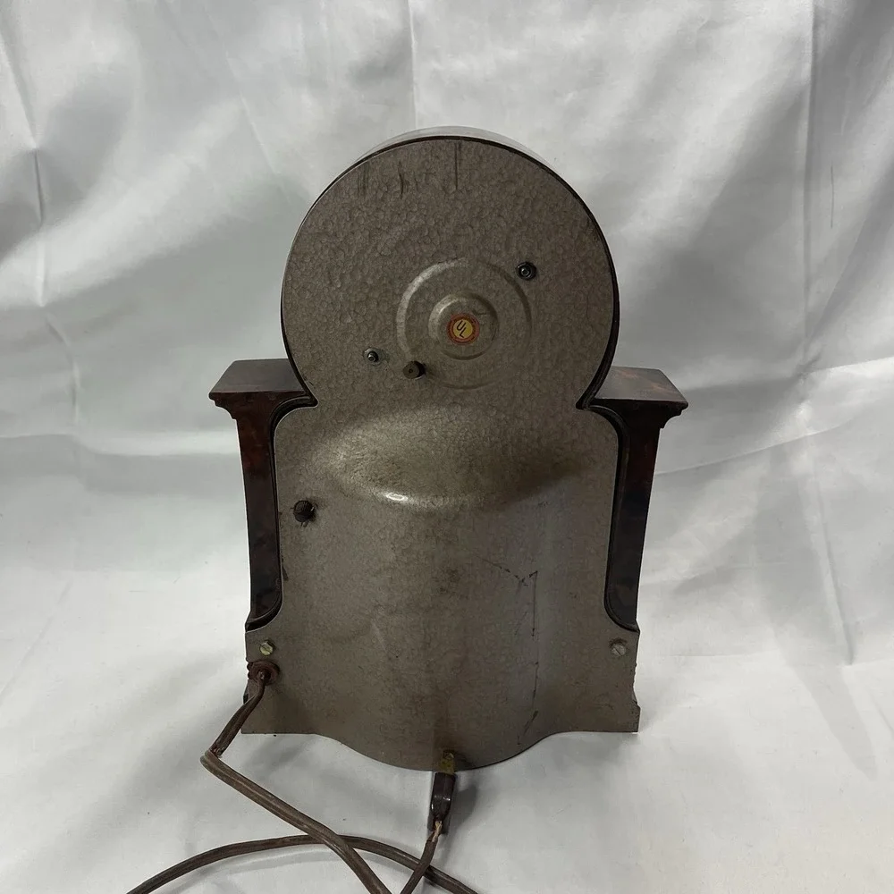Vintage Master crafters Fireplace ANIMATED Clock Lighted Motion Lamp NOT WORKING